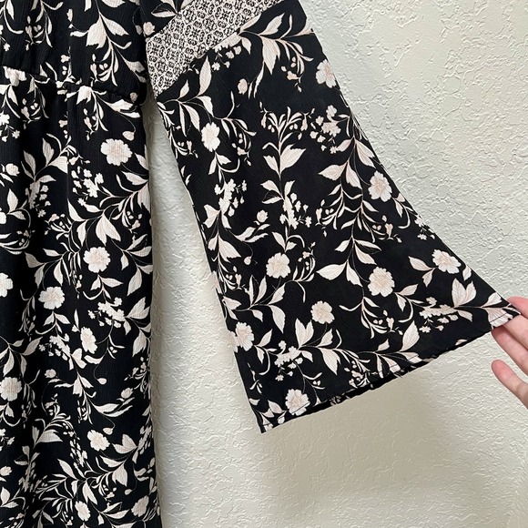 Maurices XL Black Floral Print Long Sleeve‎ V Neck Dress - Picture 2 of 8